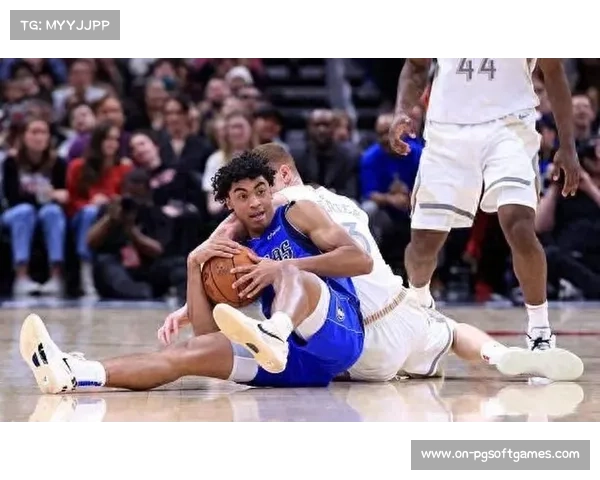 独行侠空间问题与磨合不足,新援较多导致化学反应欠缺 独行侠空间问题与磨合不足,新援较多导致化学反应欠缺